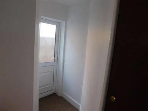 Spencer Inn Apartments Harrow Dış mekan fotoğraf